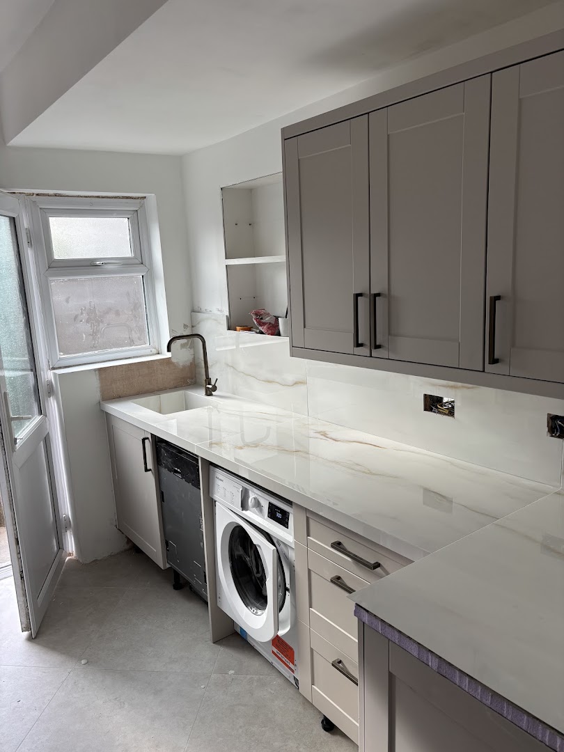 Beckenham Tiling and Bathroom Specialists — Photos 8