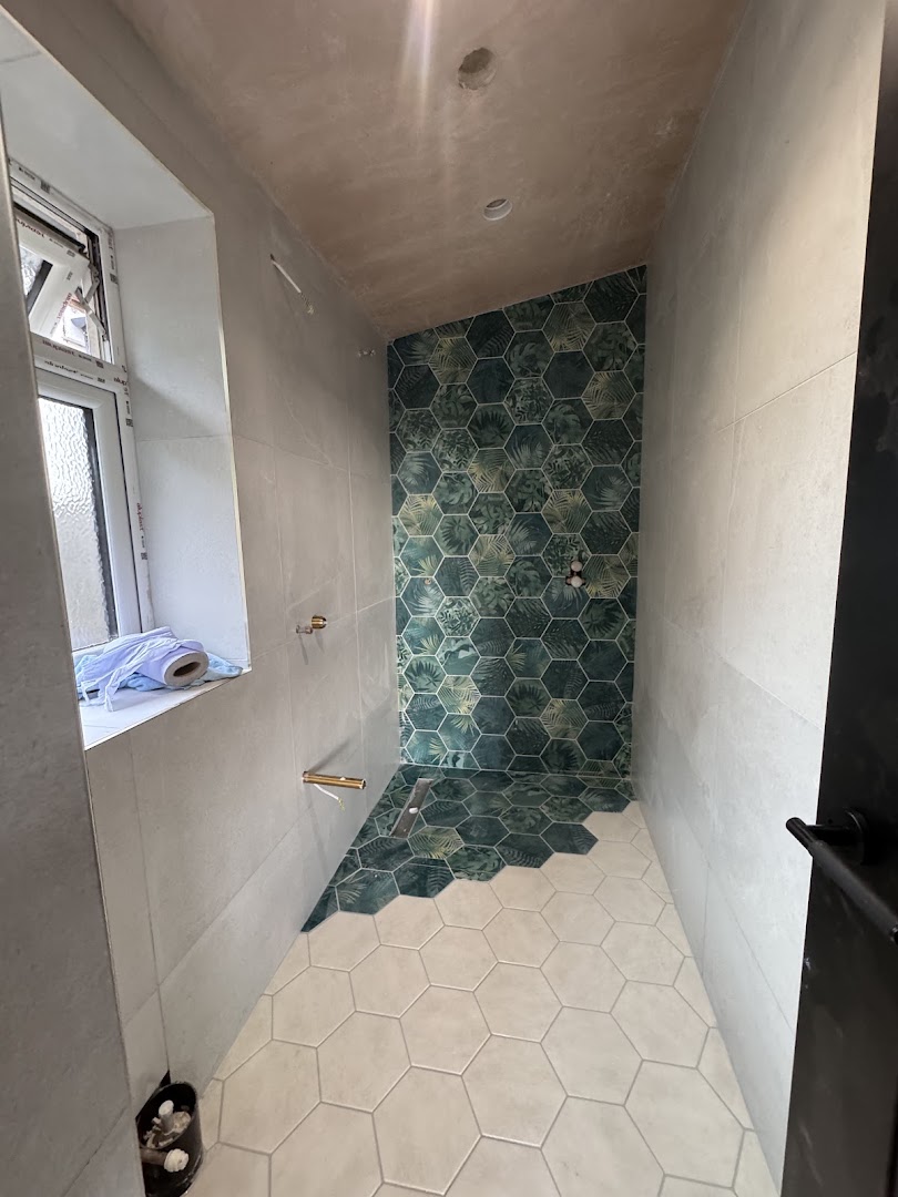 Beckenham Tiling and Bathroom Specialists — Photos 1