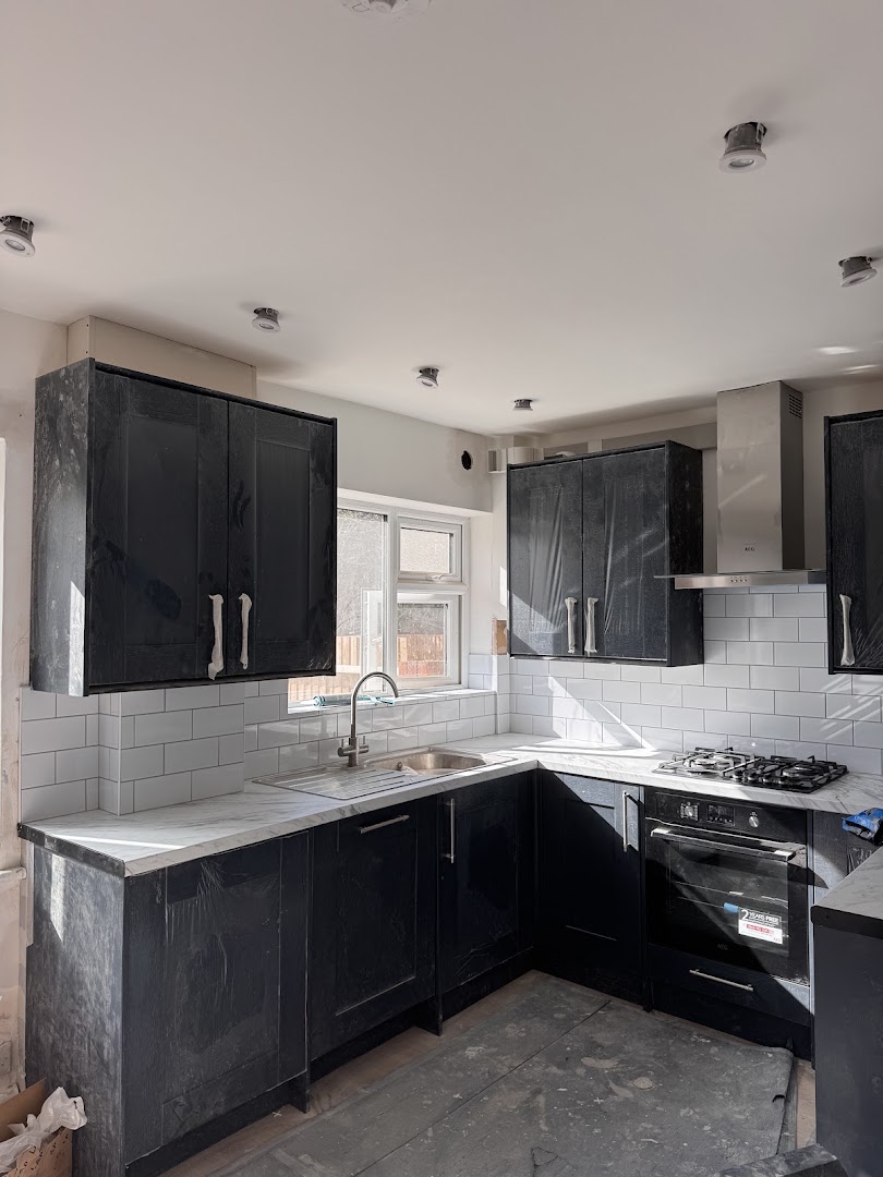 Beckenham Tiling and Bathroom Specialists — Photos 12